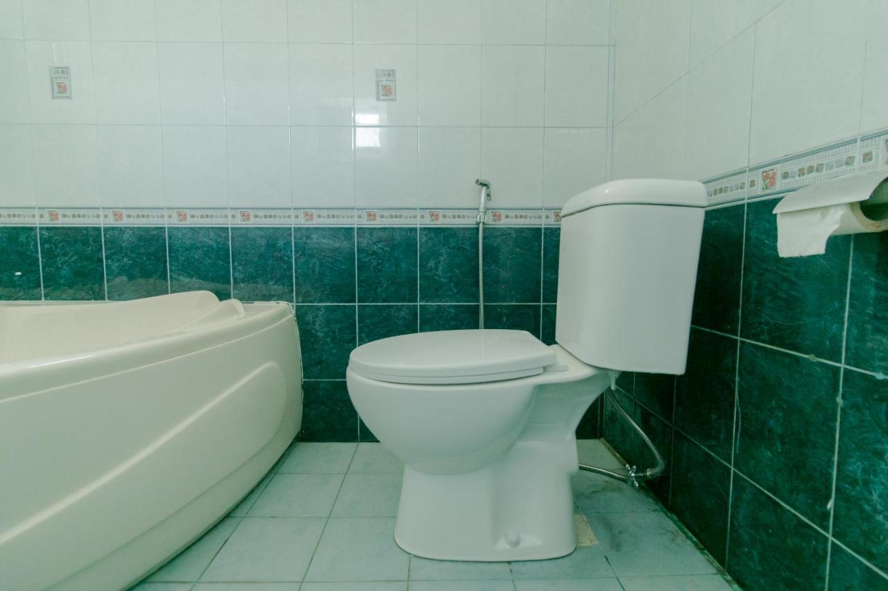 Oyo 2858 Vafa Guesthouse Cianjur Dış mekan fotoğraf