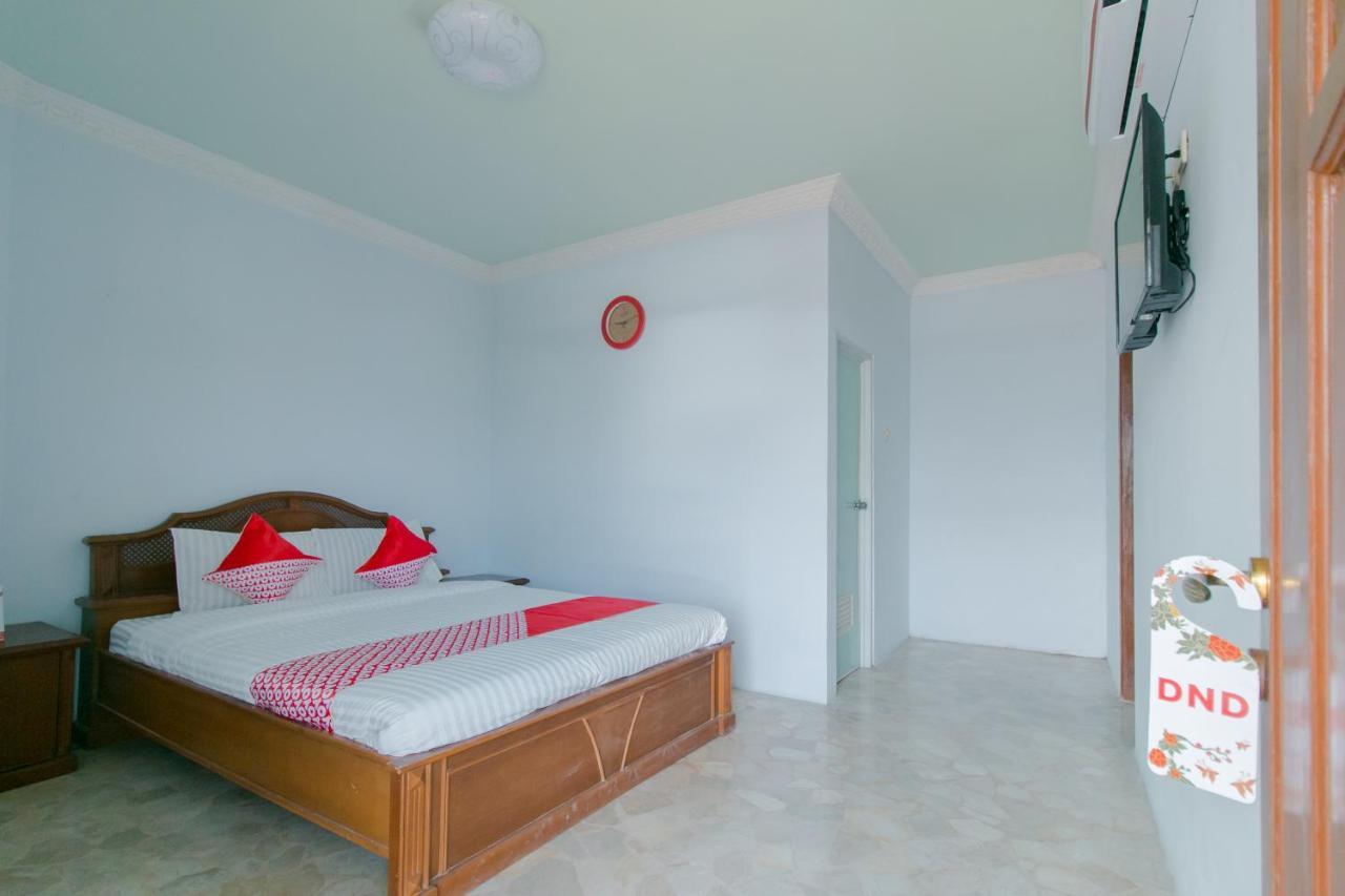 Oyo 2858 Vafa Guesthouse Cianjur Dış mekan fotoğraf
